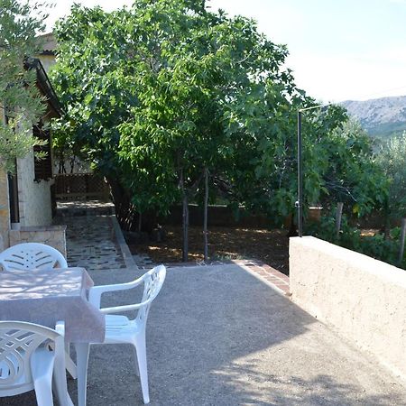 Holiday Home Garina Draga Bascanska Exterior foto