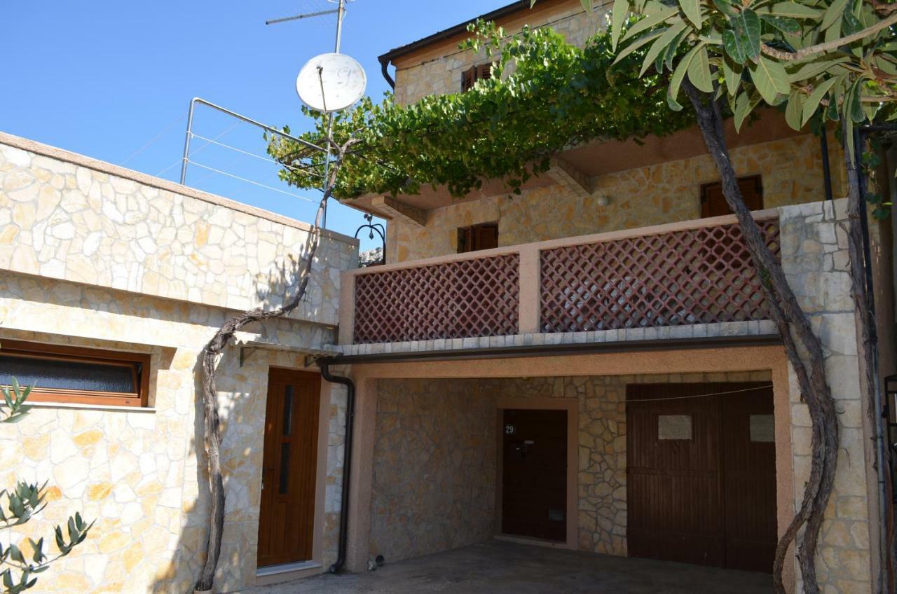 Holiday Home Garina Draga Bascanska Exterior foto