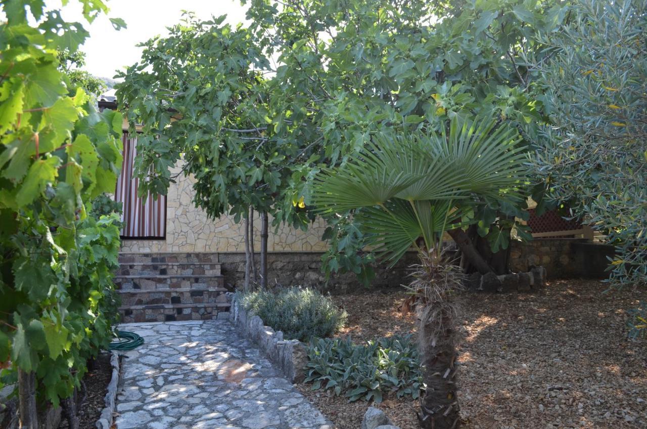 Holiday Home Garina Draga Bascanska Exterior foto